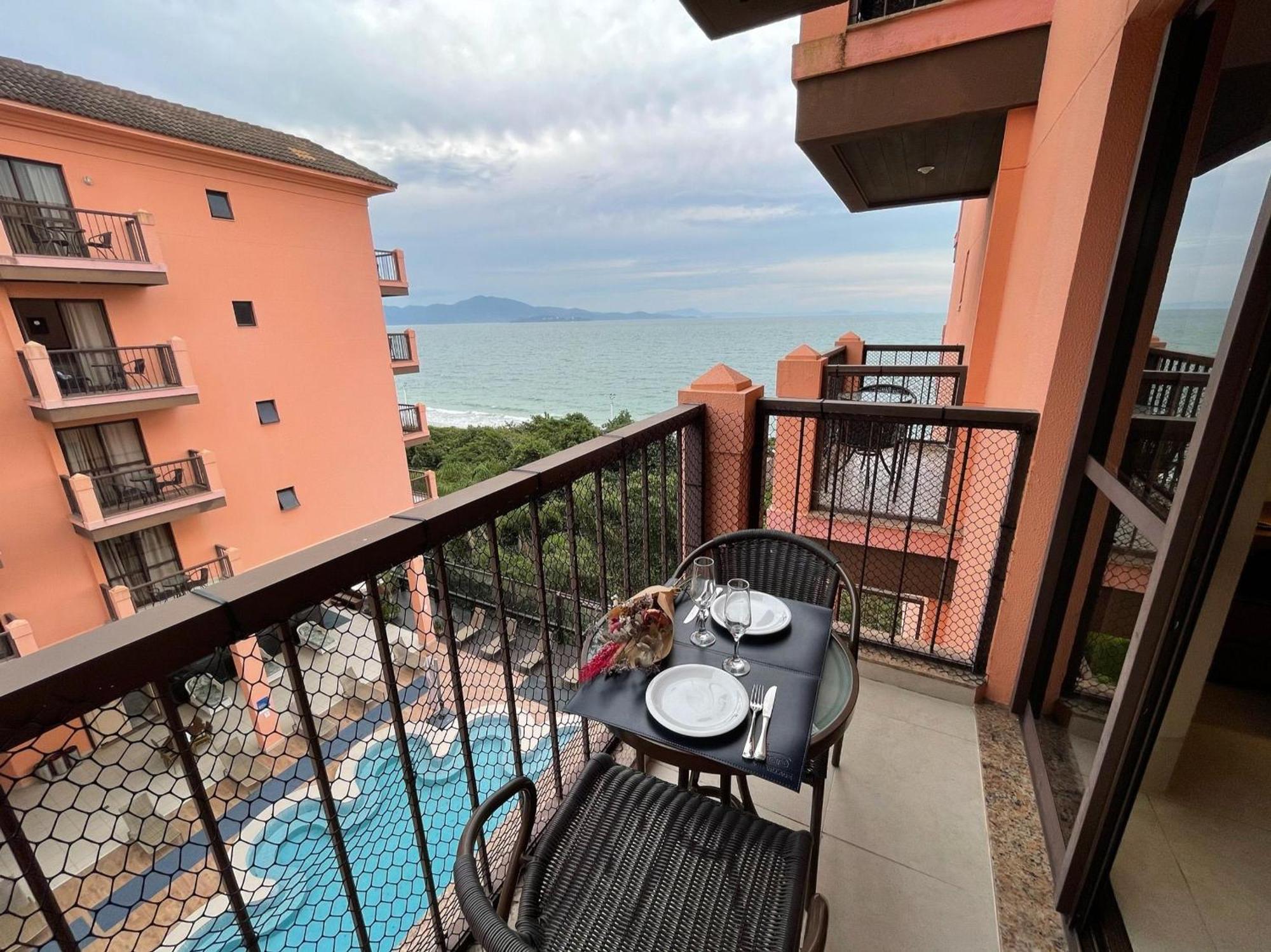 Resort pé na areia - Studios direto com proprietário JBVJR Florianópolis Extérieur photo