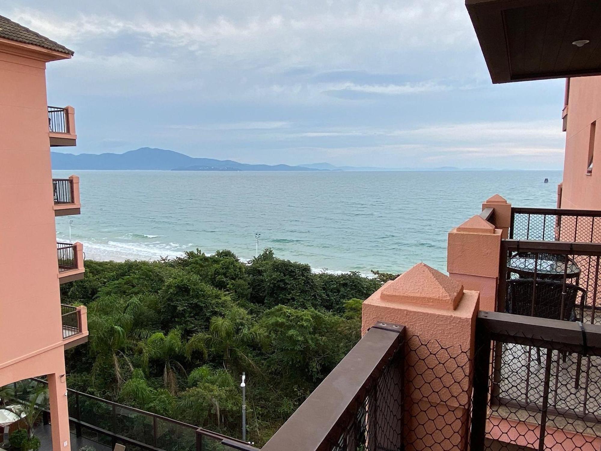 Resort pé na areia - Studios direto com proprietário JBVJR Florianópolis Extérieur photo
