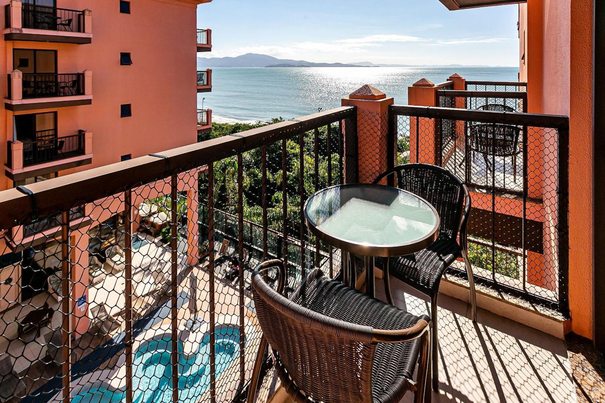 Resort pé na areia - Studios direto com proprietário JBVJR Florianópolis Extérieur photo