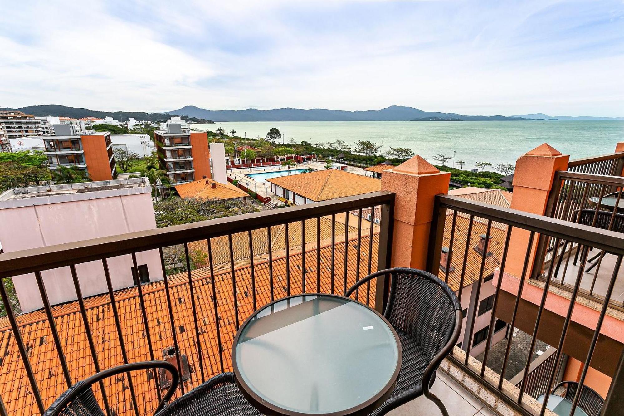 Resort pé na areia - Studios direto com proprietário JBVJR Florianópolis Extérieur photo