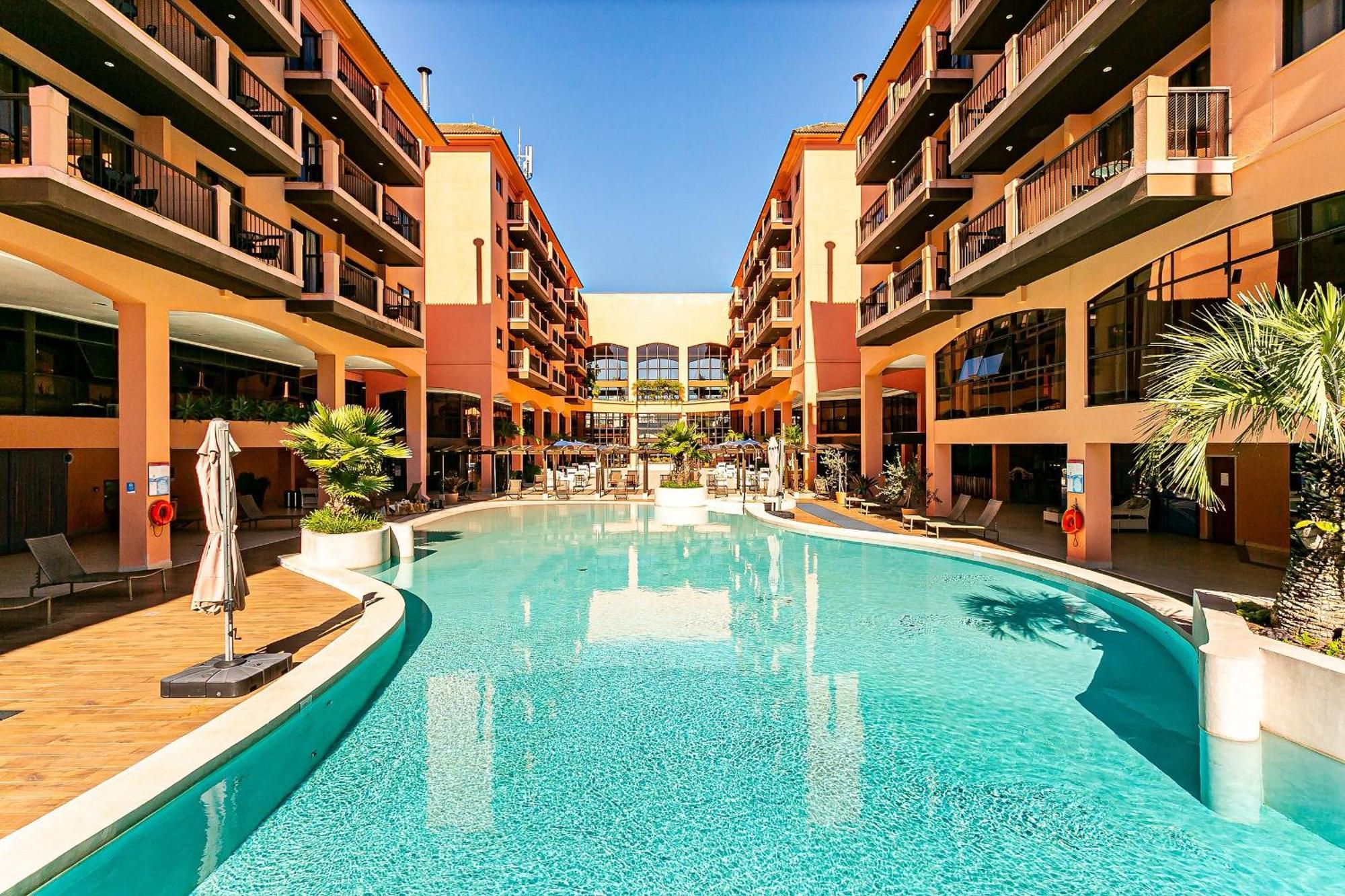 Resort pé na areia - Studios direto com proprietário JBVJR Florianópolis Extérieur photo